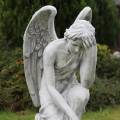 Figura anioła - Pochylony Anioł